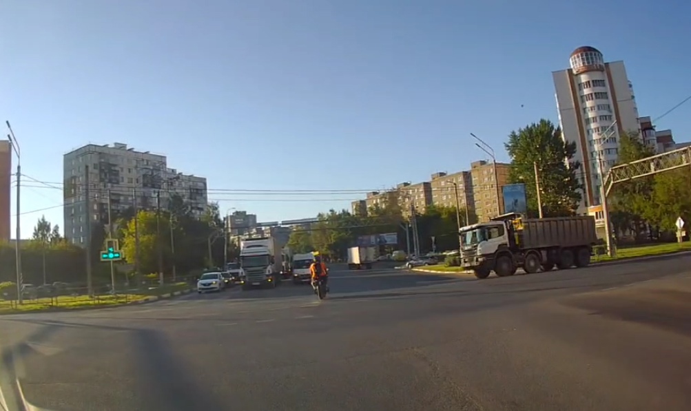 В ГИБДД рассказали подробности сегодняшнего смертельного ДТП с мотоциклом во Владимире