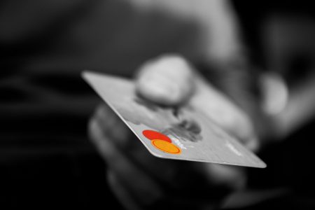Молодой житель Владимира обокрал собутыльника и подставил другого