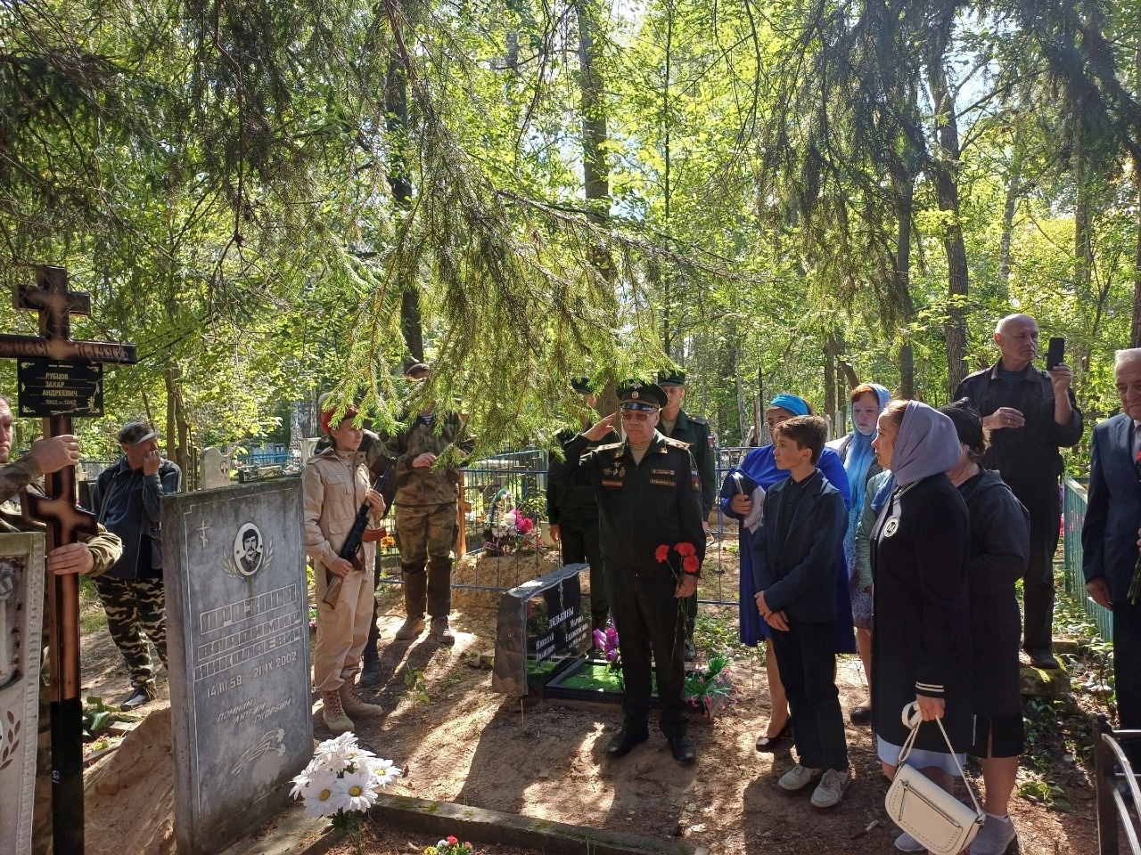 В Гусь-Хрустальном районе упокоили останки героя Великой Отечественной войны