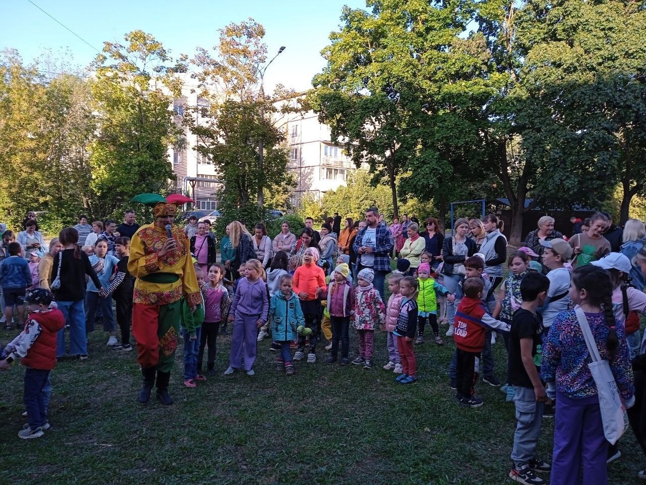 Владимирцев приглашают на праздники дворов