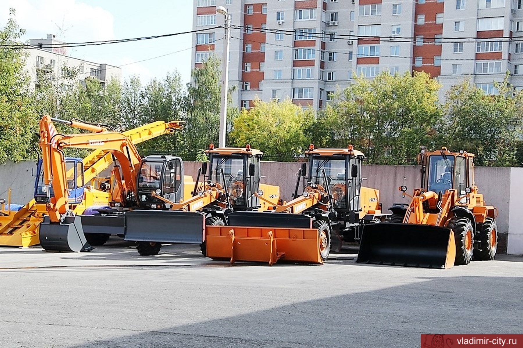 Во Владимир поступила новая коммунальная техника