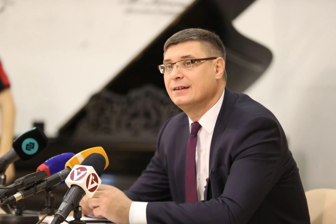 Губернатор Александр Авдеев ответил на вопросы журналистов ведущих СМИ региона