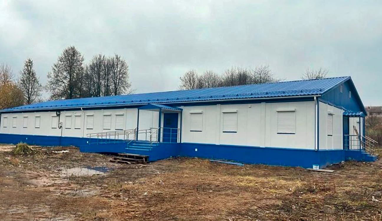 В поселке Балакирево Александровского района установили модульную поликлинику