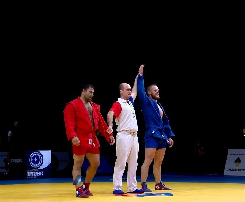 Владимирский борец стал чемпионом мира по самбо