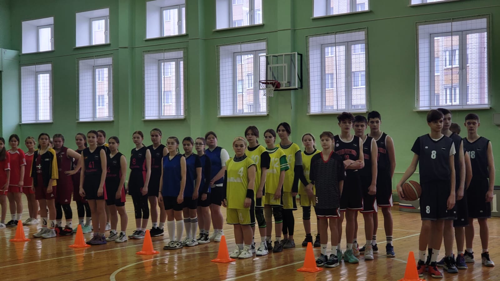 Во Владимире прошел турнир по баскетболу среди школьных команд