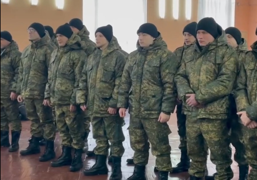  еще 20 контрактников из Владимира отправятся в зону СВО