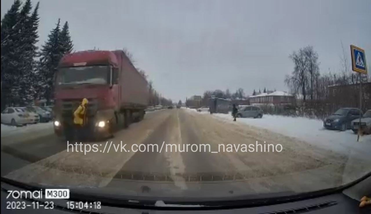 В Муроме фура сбила на 15-летнего подростка, переходившего дорогу по пешеходному переходу