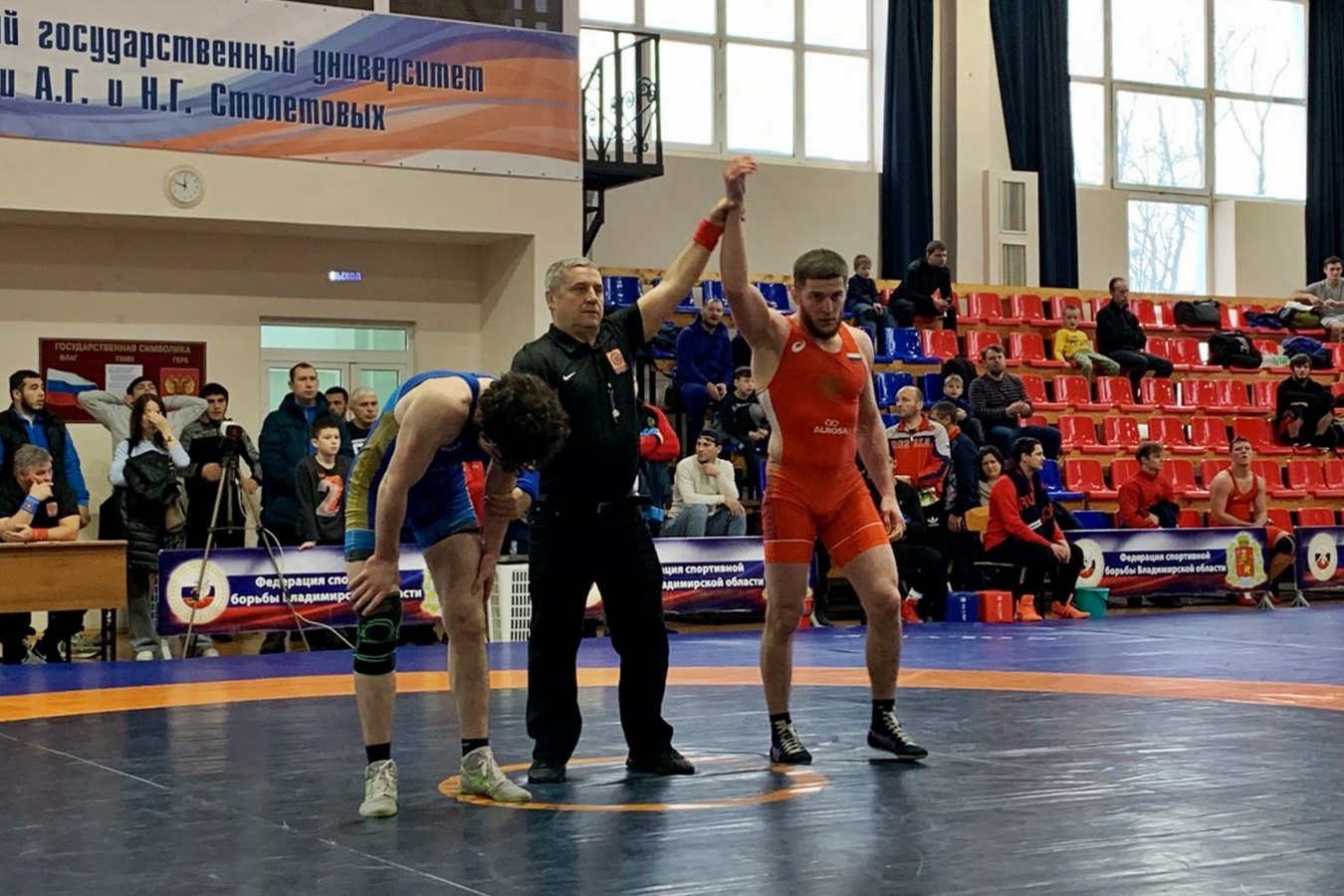Спортсмены из Владимирской области завоевали 10 наград чемпионата ЦФО по спортивной борьбе