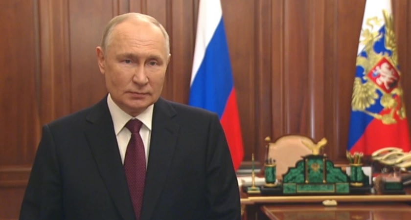 70% россиян уверены, что Владимиру Путину следует баллотироваться на новый президентский срок
