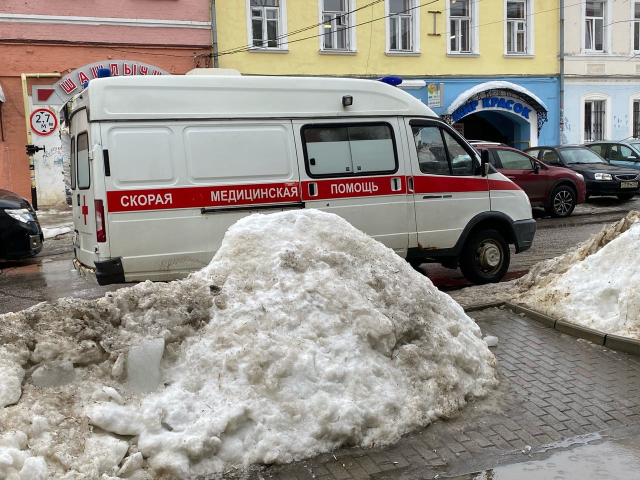 55-летний медик скорой помощи из Владимира свел счеты с жизнью в храме в центре Москвы