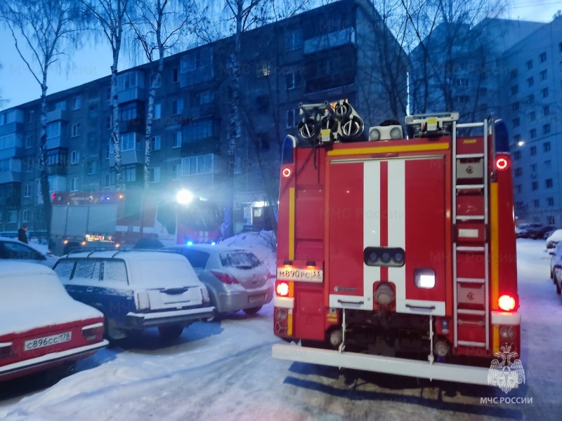 Из горящего дома во Владимире эвакуировали 10 человек
