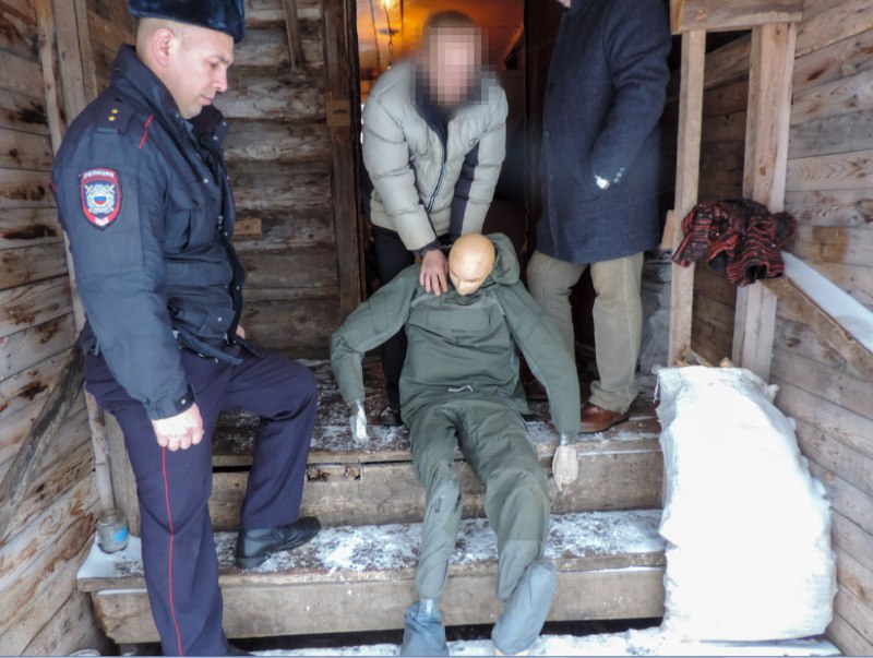 Житель Кольчугинского района до смерти избил брата ногами, руками и поленом