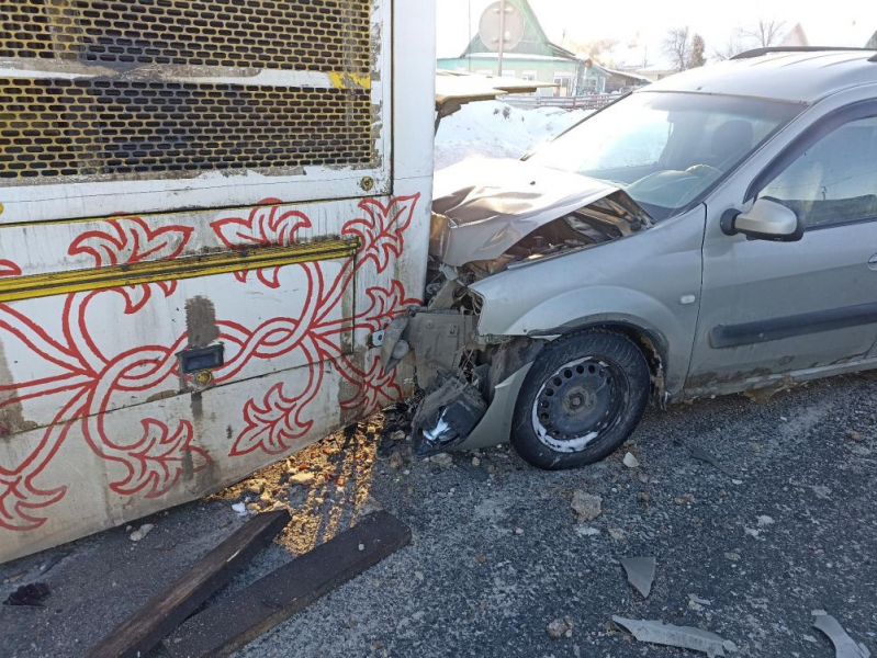 Один взрослый погиб и три ребенка пострадали в ДТП во Владимирской области
