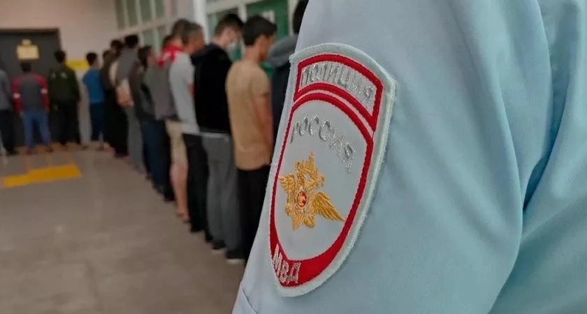 На ряде предприятий в Киржачском районе трудились 36 мигрантов с поддельными документами 