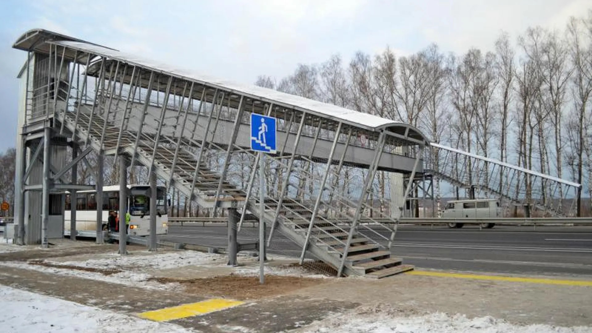 В начале февраля во Владимирской области перекроют трассу М-7 из-за установки надземных переходов