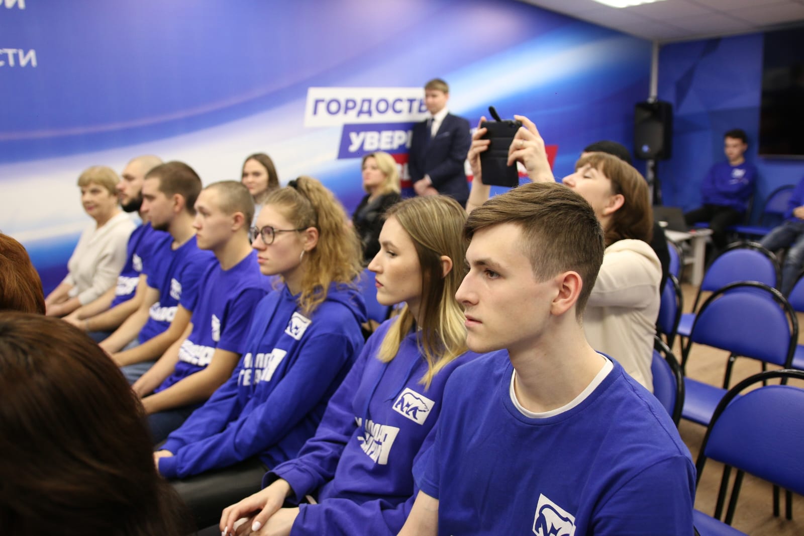 «Молодая Гвардия Единой России» показала постановку, посвященную участникам СВО