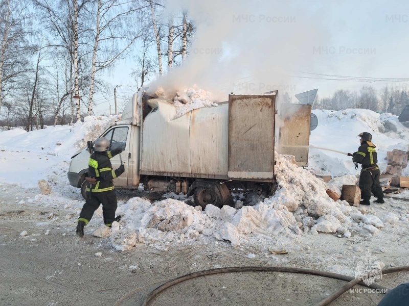 На трассе М-7 в Собинском районе загорелась "Газель"