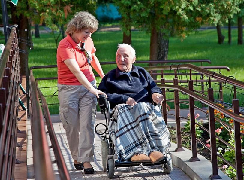 В помощь инвалидам-колясочникам Владимирской области развивают технологию «Персональный помощник» 