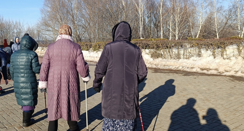 "С начала апреля бесплатно для каждого пенсионера РФ": стала действовать новая льгота