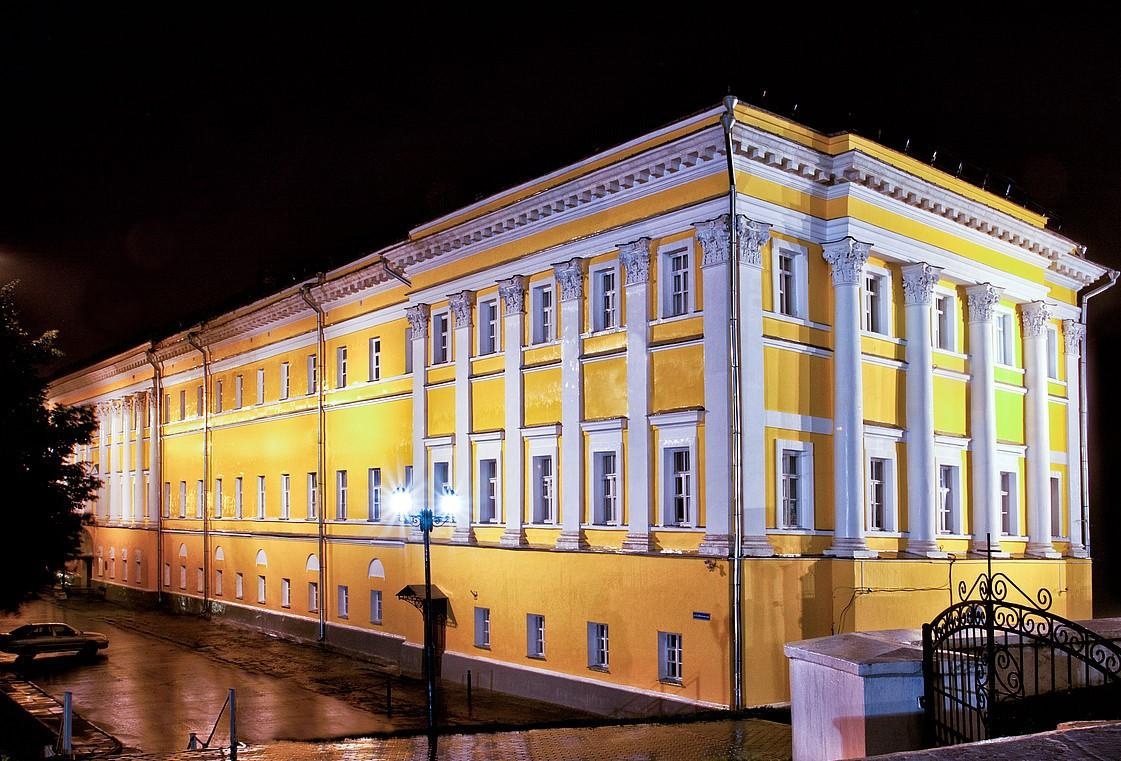 30 лет назад здание «Палат» во Владимире передали Владимиро-Суздальскому музею-заповеднику