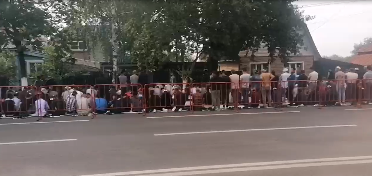 В целях празднования "Ураза-байрам" в Добром ограничат движение транспорта