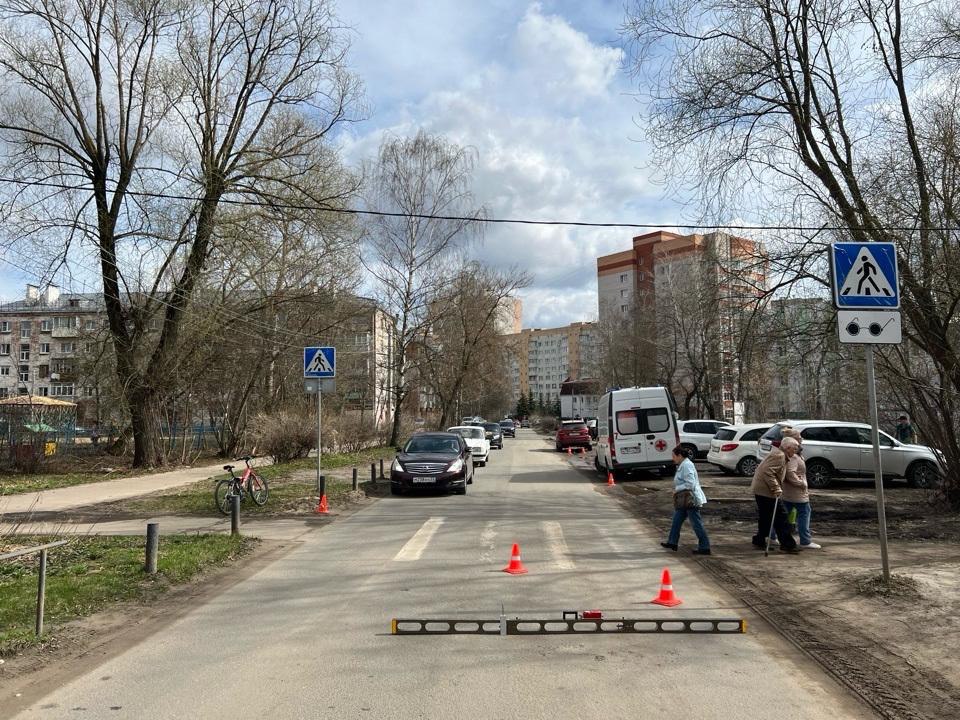 Во Владимире велосипедистка попала под колеса автомобиля 
