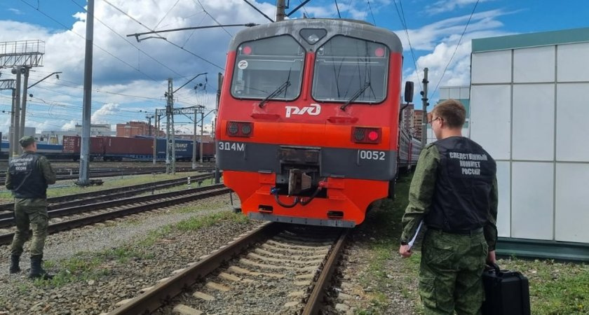 В Александрове за взятки от сотрудников РЖД осудили машиниста-инструктора локомотивного депо
