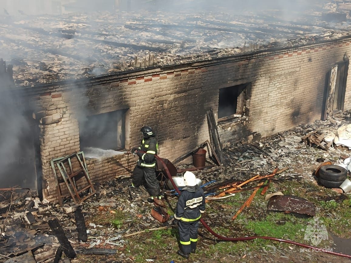 Во Владимирской области сгорела ферма