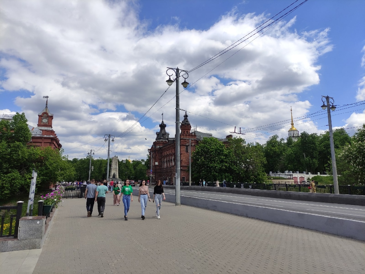  россиян, у которых есть наличные деньги, ждет большой сюрприз