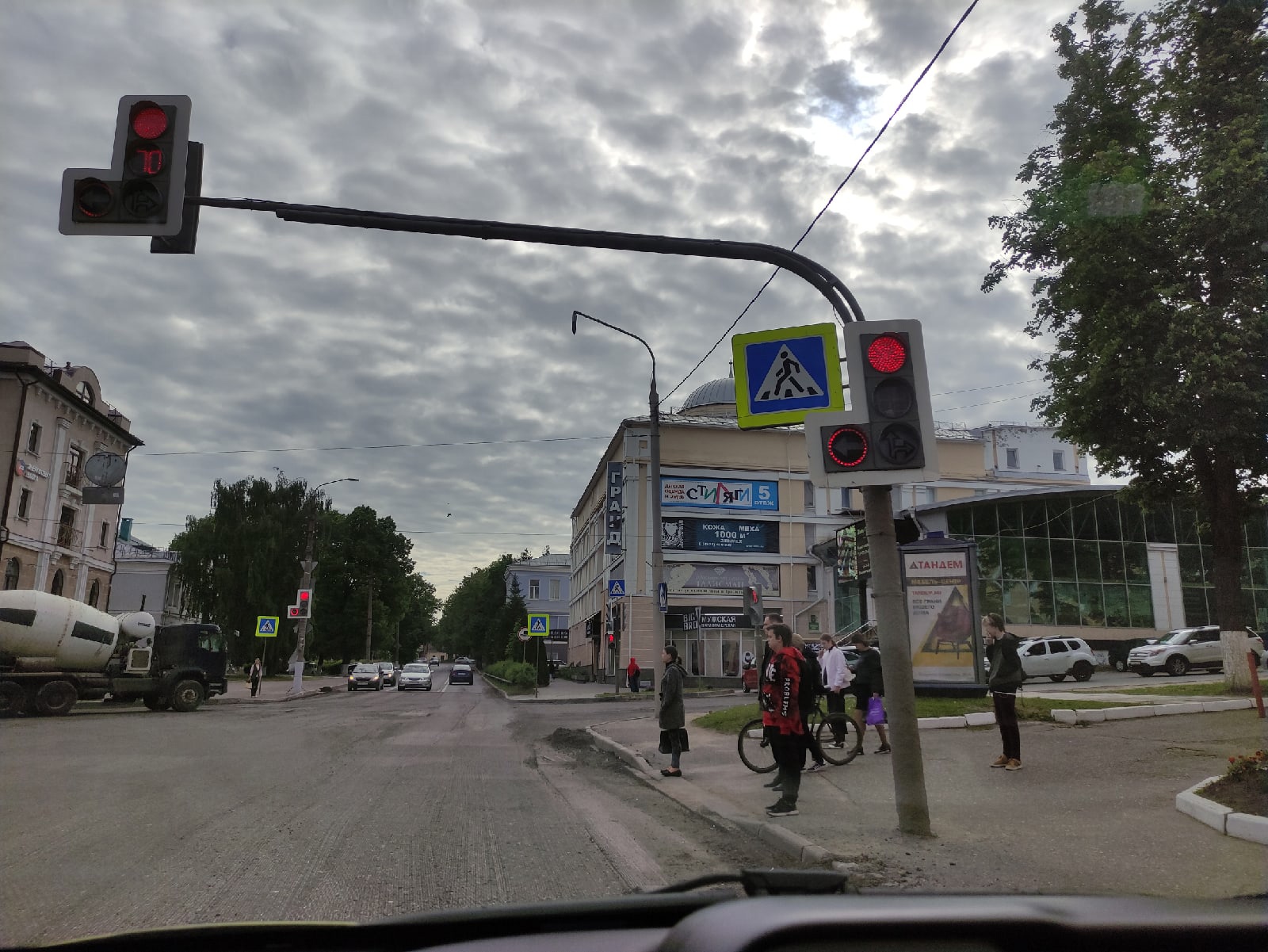 Во Владимире на несколько часов ограничат движение транспорта у ТЦ "Гранд"