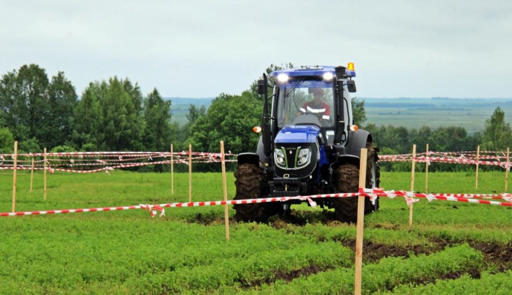 На Дне поля во Владимирской области состоялось «трактор-шоу»