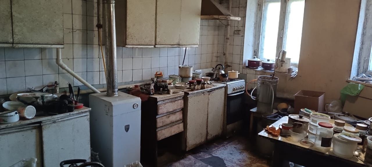Житель Вязников в своем доме устроил цех по производству суррогатного алкоголя 