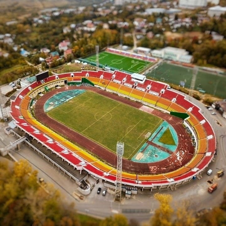 На владимирском стадионе "Торпедо" закрыли большую спортивную арену