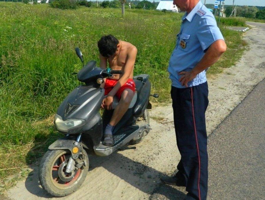 У пьяного водителя в Судогодском районе арестовали скутер
