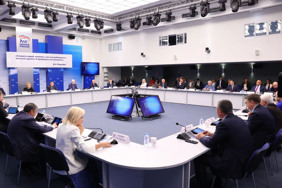  «Единая Россия» с большим отрывом победила в ЕДГ-2024