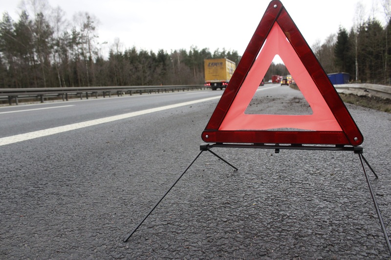 Во Владимире нетрезвый водитель авто влетел в ограждение Золотых ворот