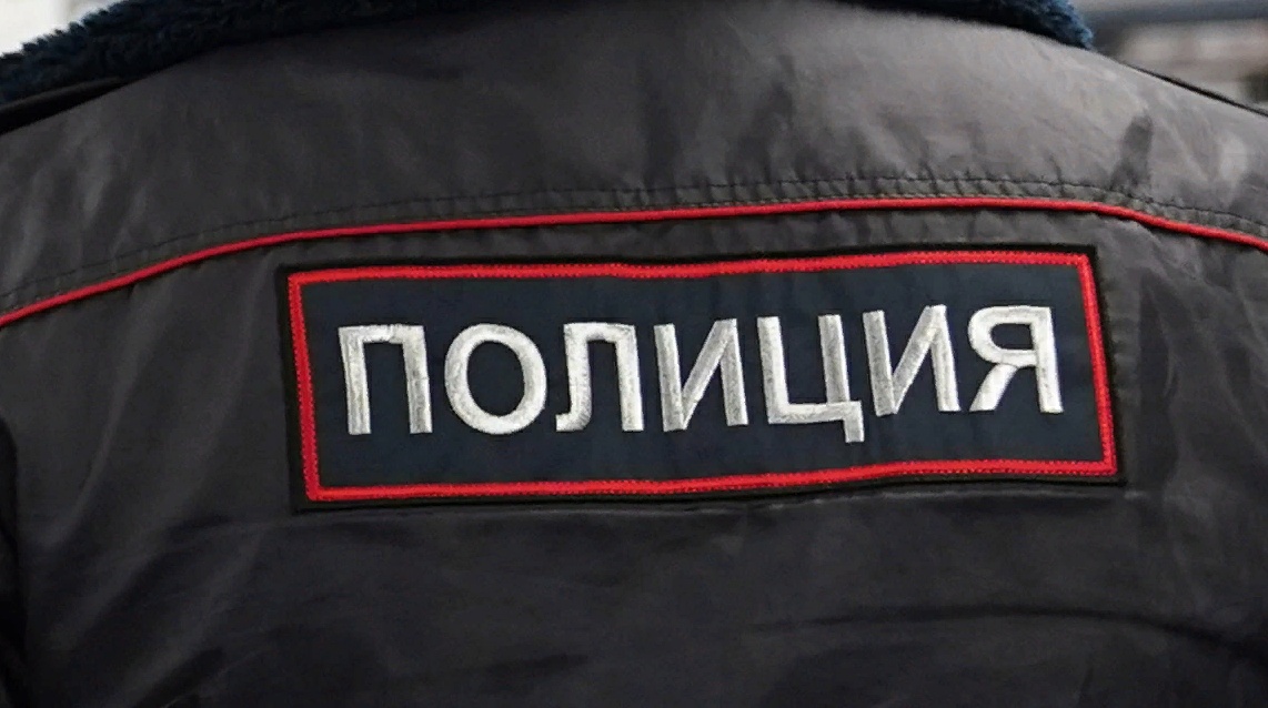 Во Владимире 29-летний стажер фермы угнал трактор и влетел в стену