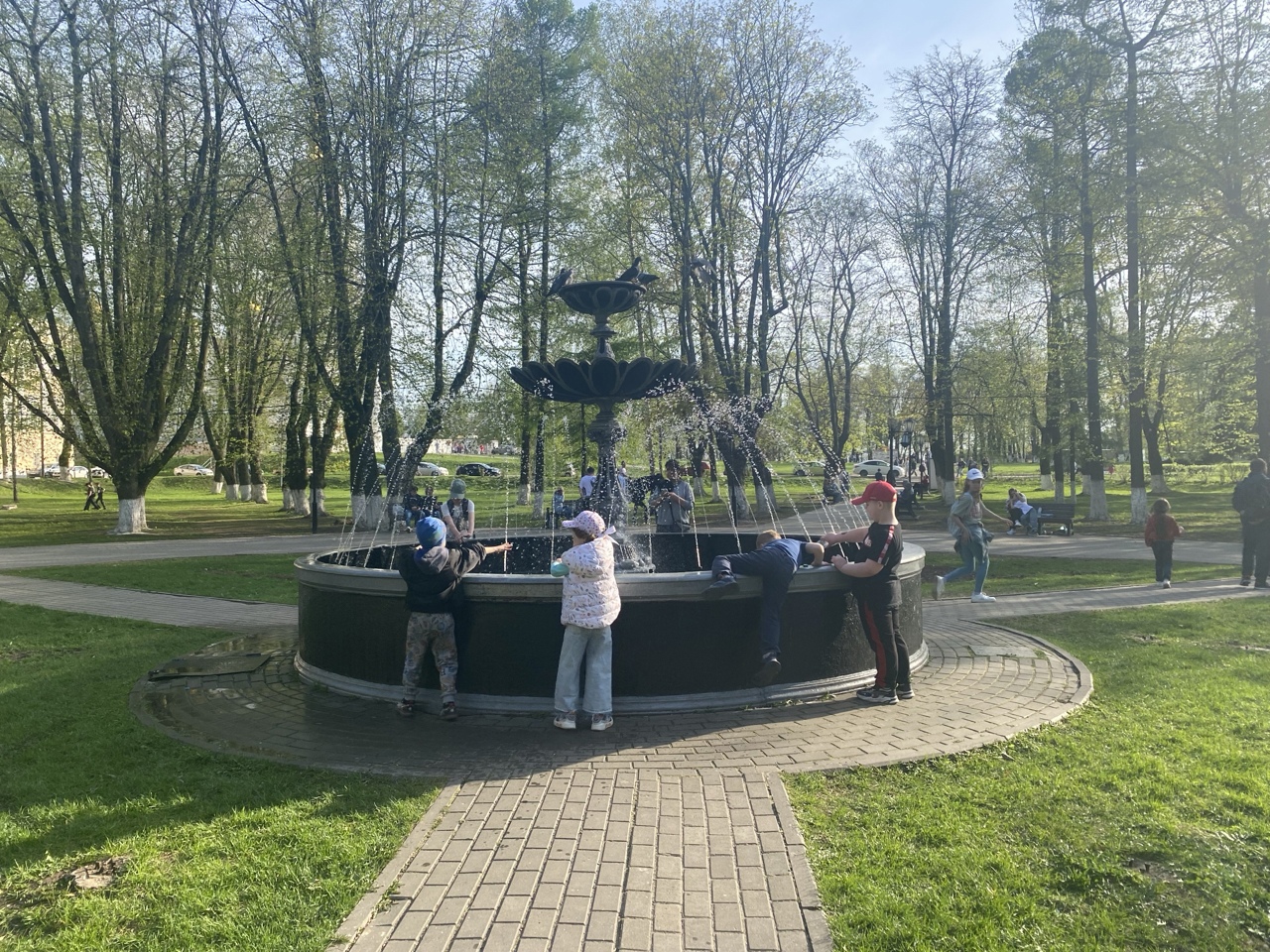 В Министерстве соцзащиты напомнили, что меры поддержки многодетных семей стали шире