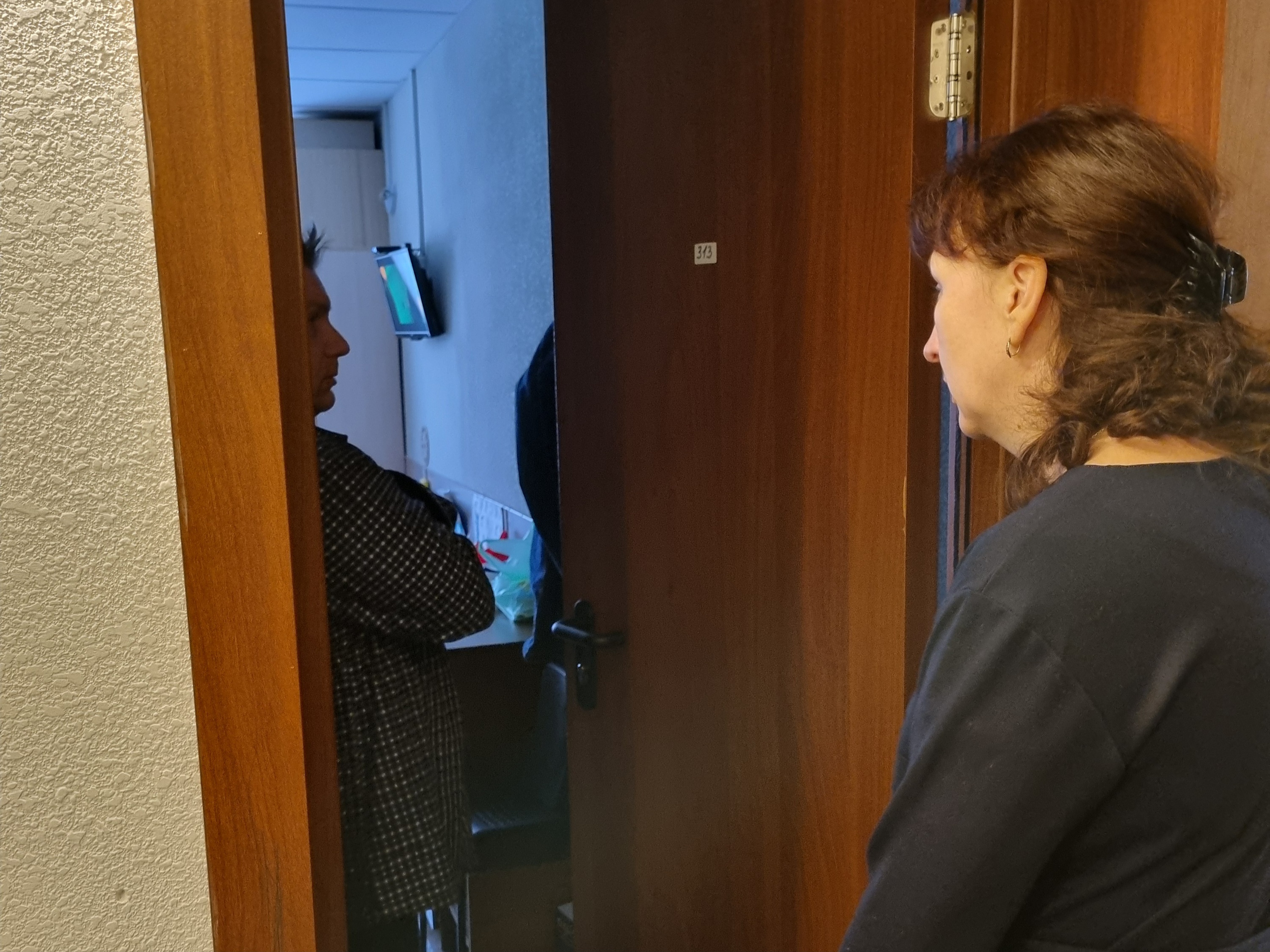 Детский омбудсмен Юлия Раснянская проверила условия проживания вынужденных переселенцев из новых регионов России 