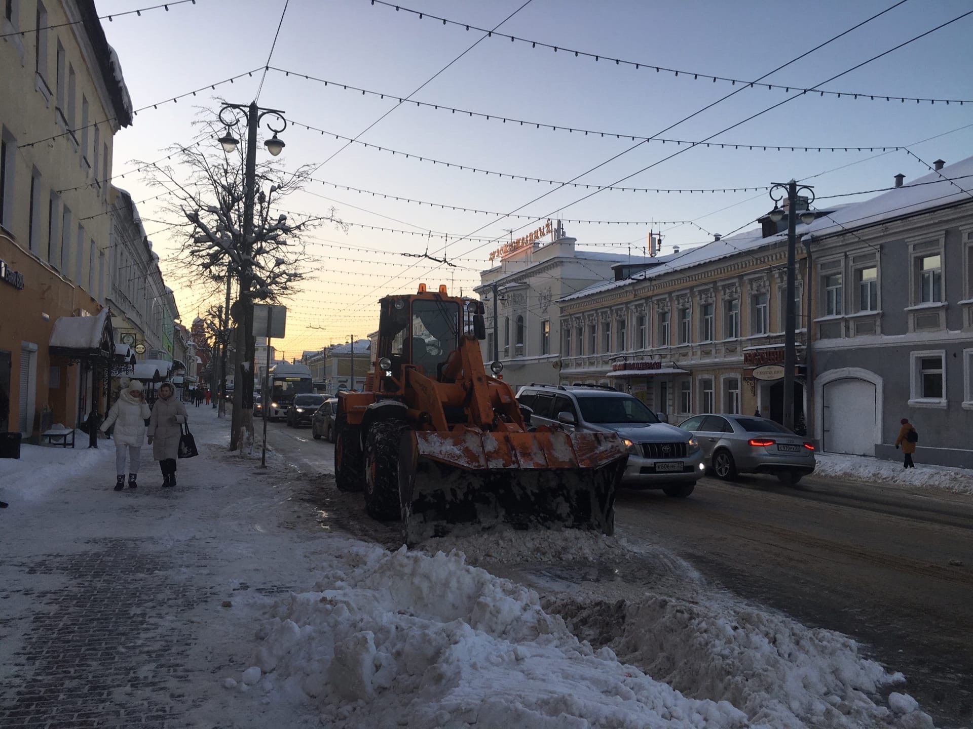 Во Владимире больше всех ждут повышения зарплаты в 2025 году экономисты, кадровики и водители грузовиков