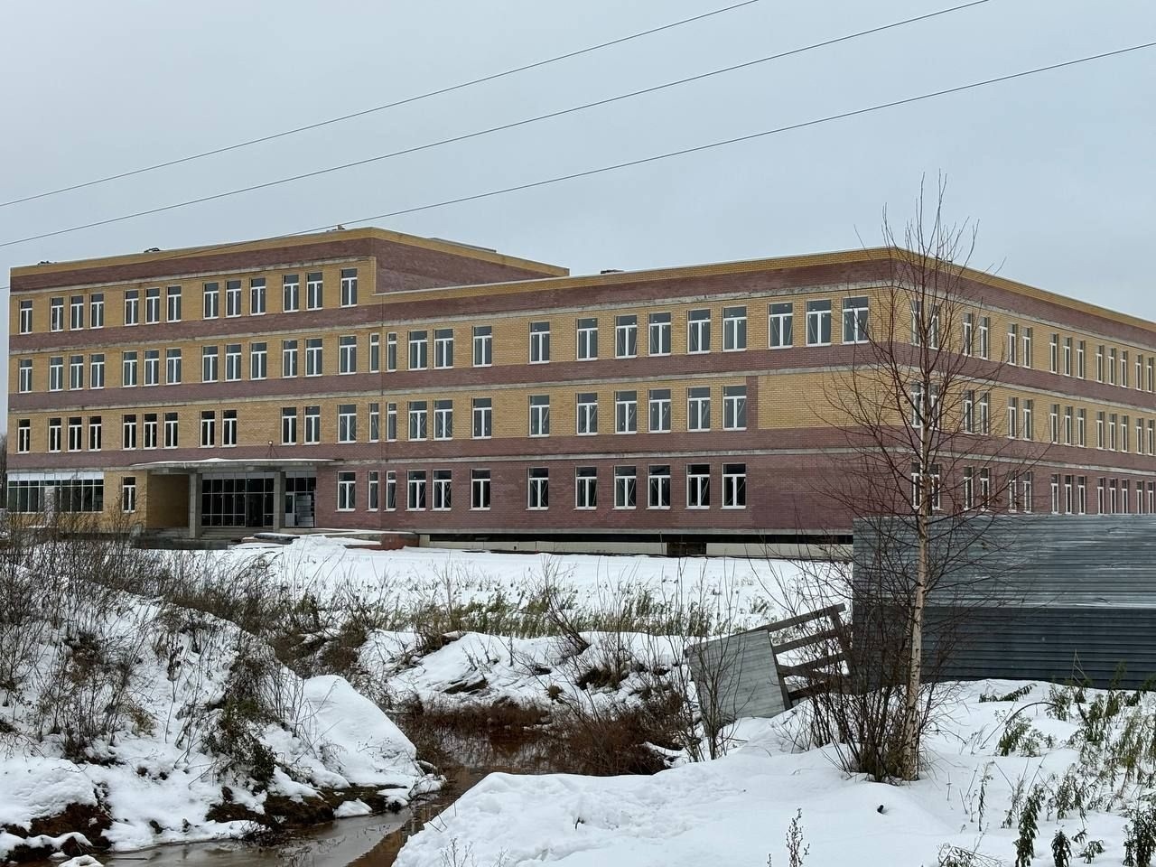 Новая школа в Покрове так и не достроена к январю 2025 года