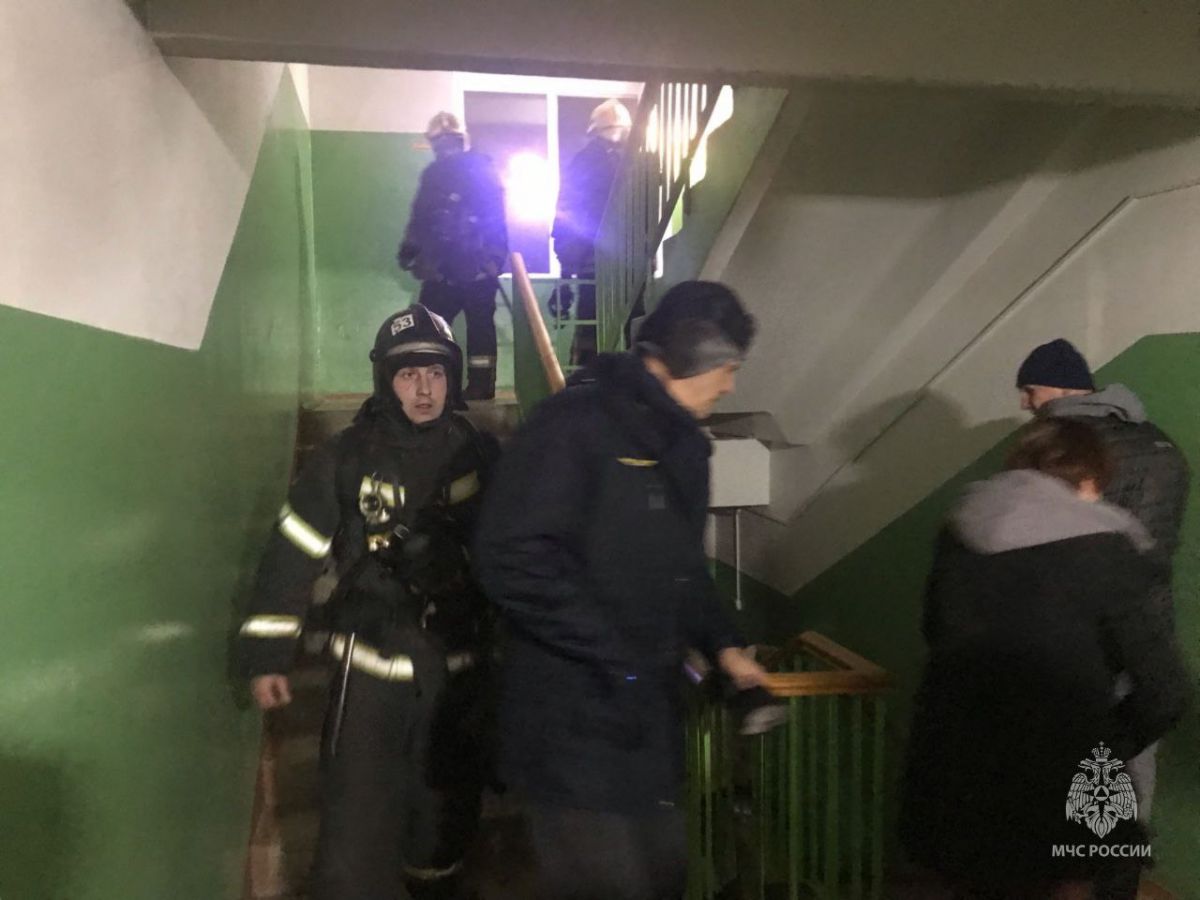 Во Владимире эвакуировали 7 человек из-за пожара в жилом доме