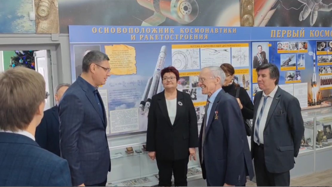 Во Владимирской области отметили 90-летие дважды Героя Советского Союза космонавта Валерия Кубасова