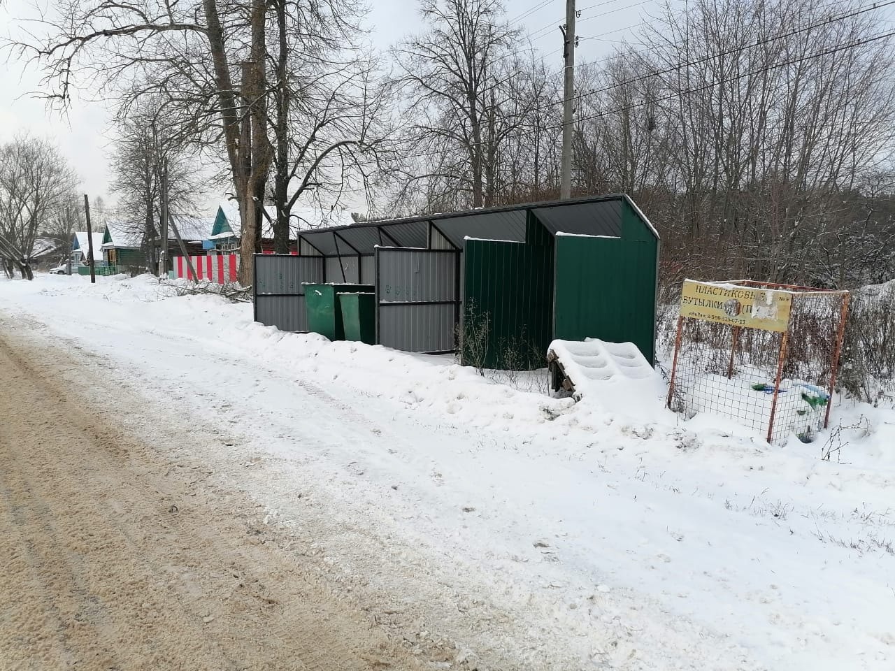 Прокуратура Селивановского района добилась устранения снежных завалов у мусорных площадок