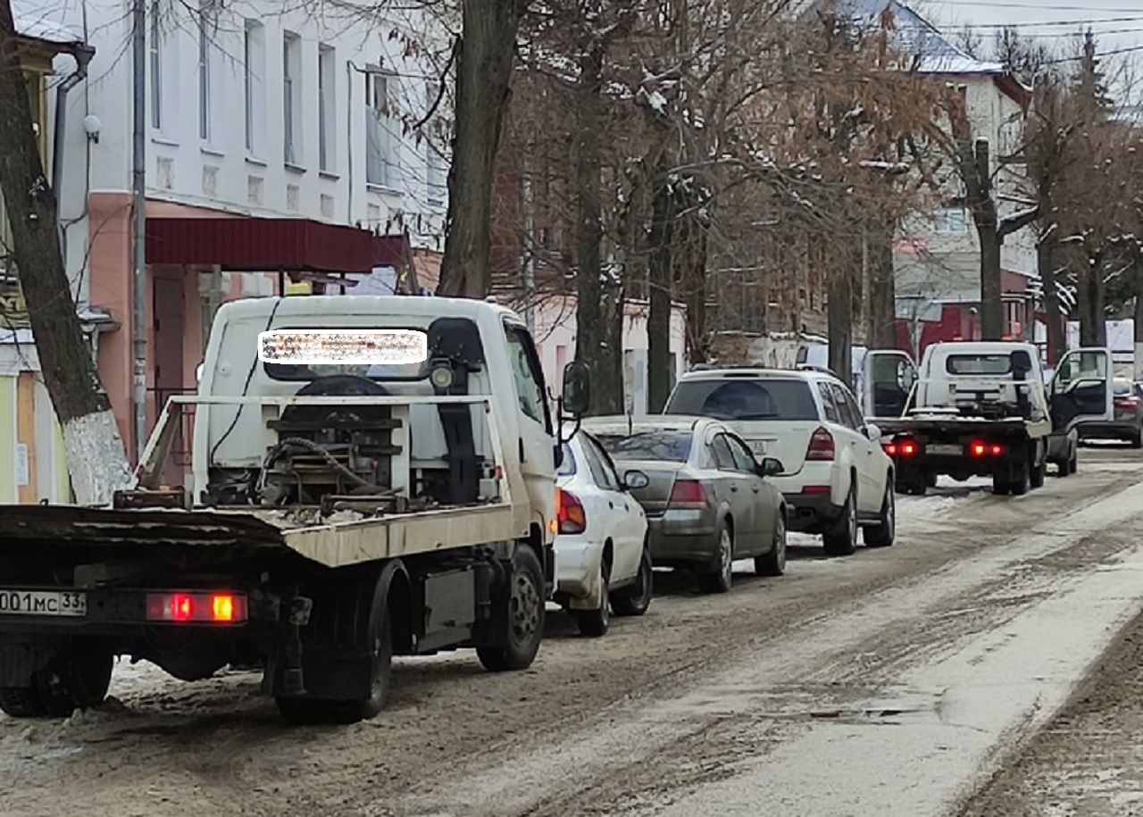 Автоэксперты назвали 3 хитрых способа, которые помогут избежать эвакуации машины