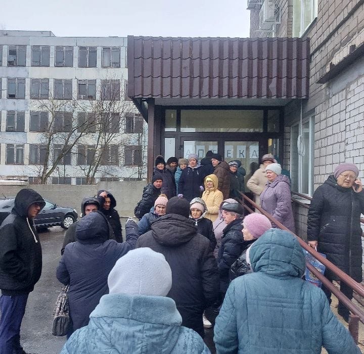 Гусевчане, которым не дают льготные лекарства, в знак протеста готовы перекрыть федеральную трассу 