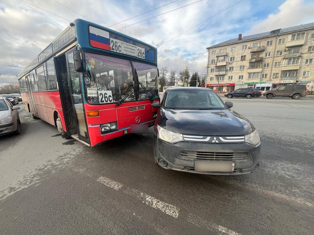 В ДТП с автобусом №26С во Владимире пострадал ребенок 