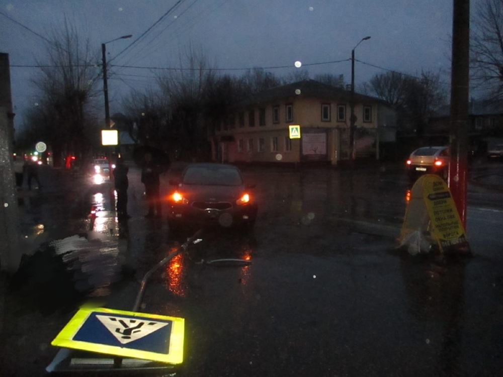 В Муроме осудят водителя, из-за которого женщину насмерть придавило дорожным знаком 