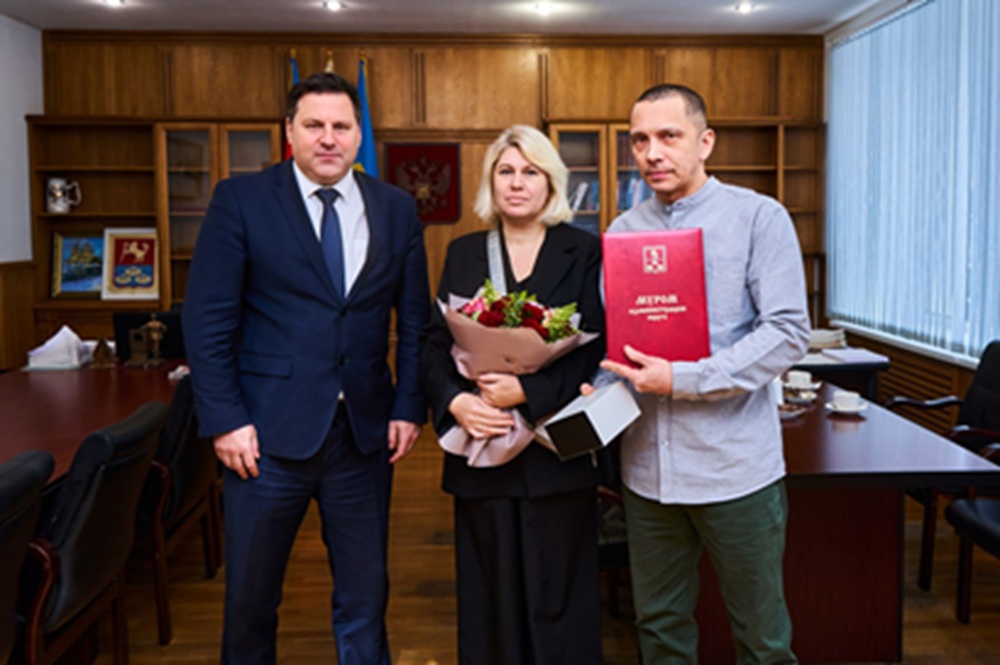 Глава Мурома отблагодарил местного жителя за спасение двух детей, упавших с высоты третьего этажа