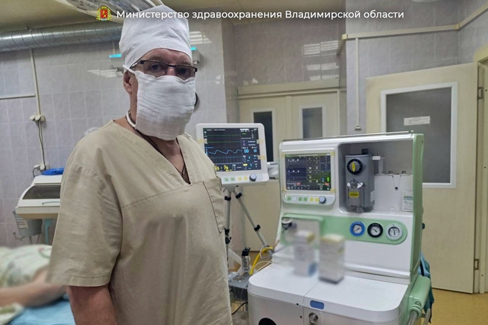 Медики областного Центра специализированной фтизиопульмонологической помощи получили новый наркозный аппарат 